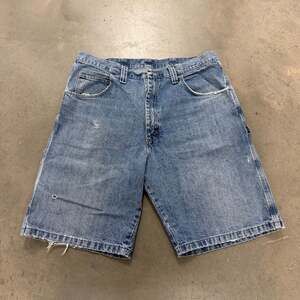 Baggy Distressed Wrangler Carpenter Denim Shorts Workwear Size 36